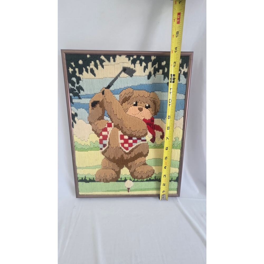 Vtg Needlepoint Golfer Bear 14 x 11 - Picture 4 of 4